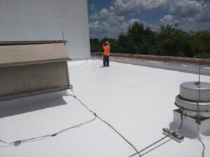 commercial roofer