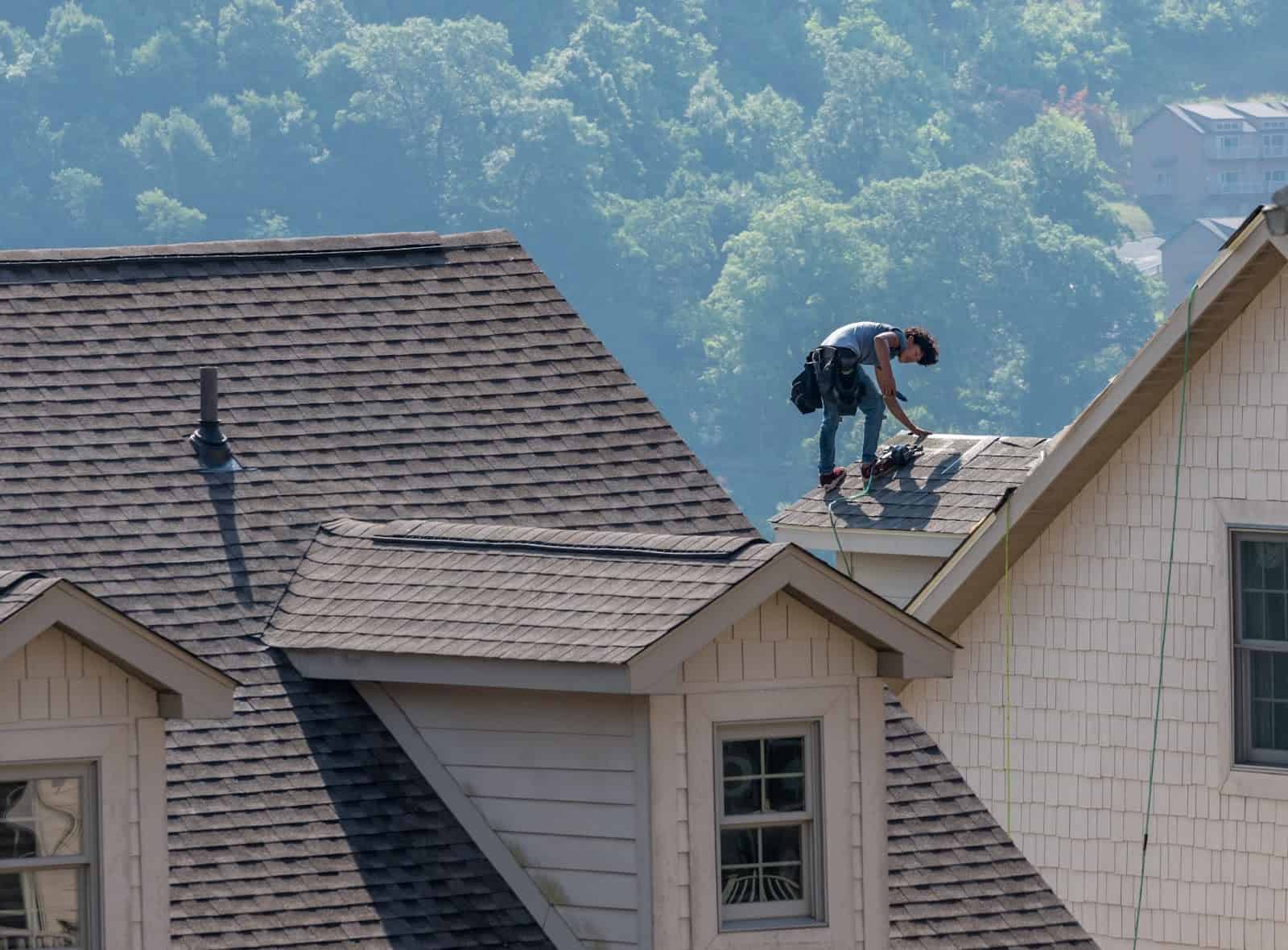 Roofing Contractor Dollar Corner, WA